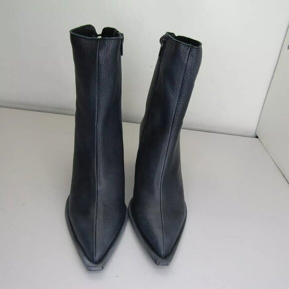 NEW FREE PEOPLE Womens Livia Boots Pointed Toe Side Zip Backlace Black Size 7 - Picture 2 of 8